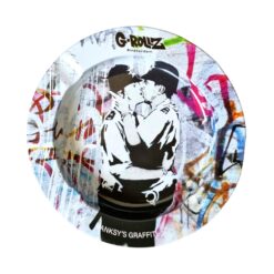 G ROLLZ Banksy's Graffiti Ashtray - Kissing Coppers